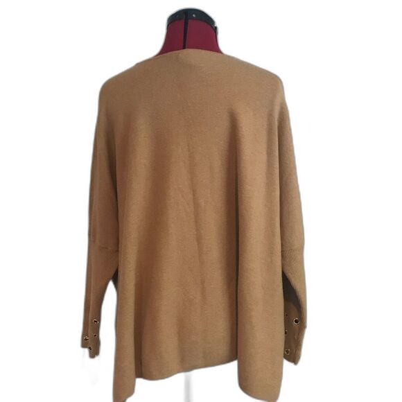 Chico's Crew Neck Grommet Sweater Poncho Women's Size S/M Camel Long Sleeves - Picture 3 of 11